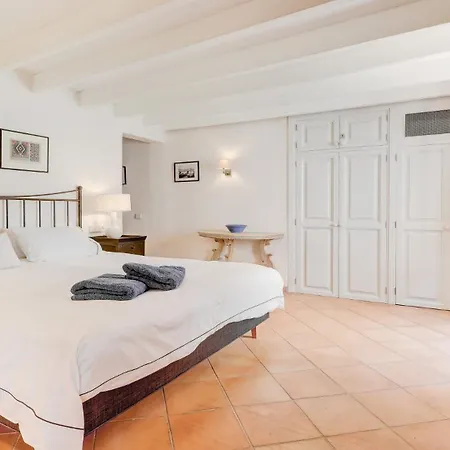 Holiday home Lleo 11 *